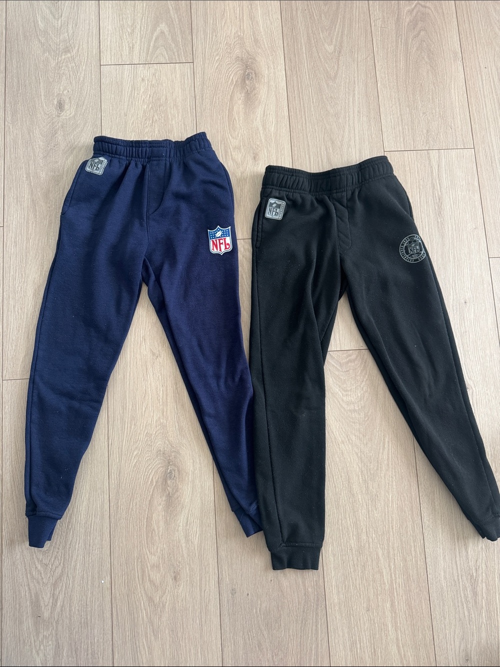 NFL Kids Jogger Pants in Navy and Black